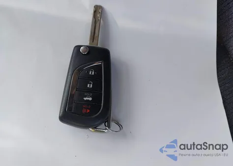 2021 Toyota Camry Le Awd z USA, uszkodzony, nr VIN 4T1C11BK7MU030847